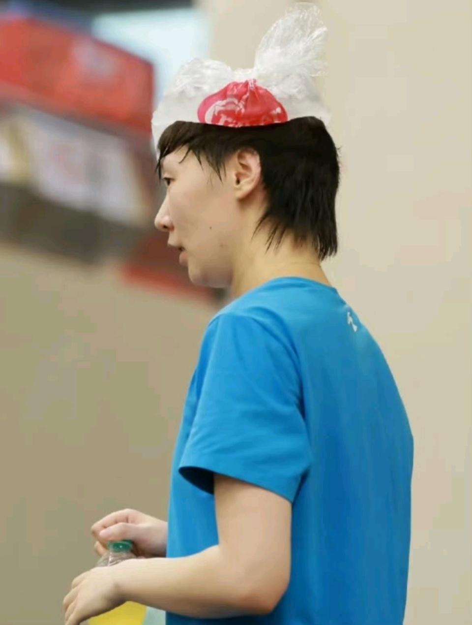 dingy, 冰袋降温, 了运动员们